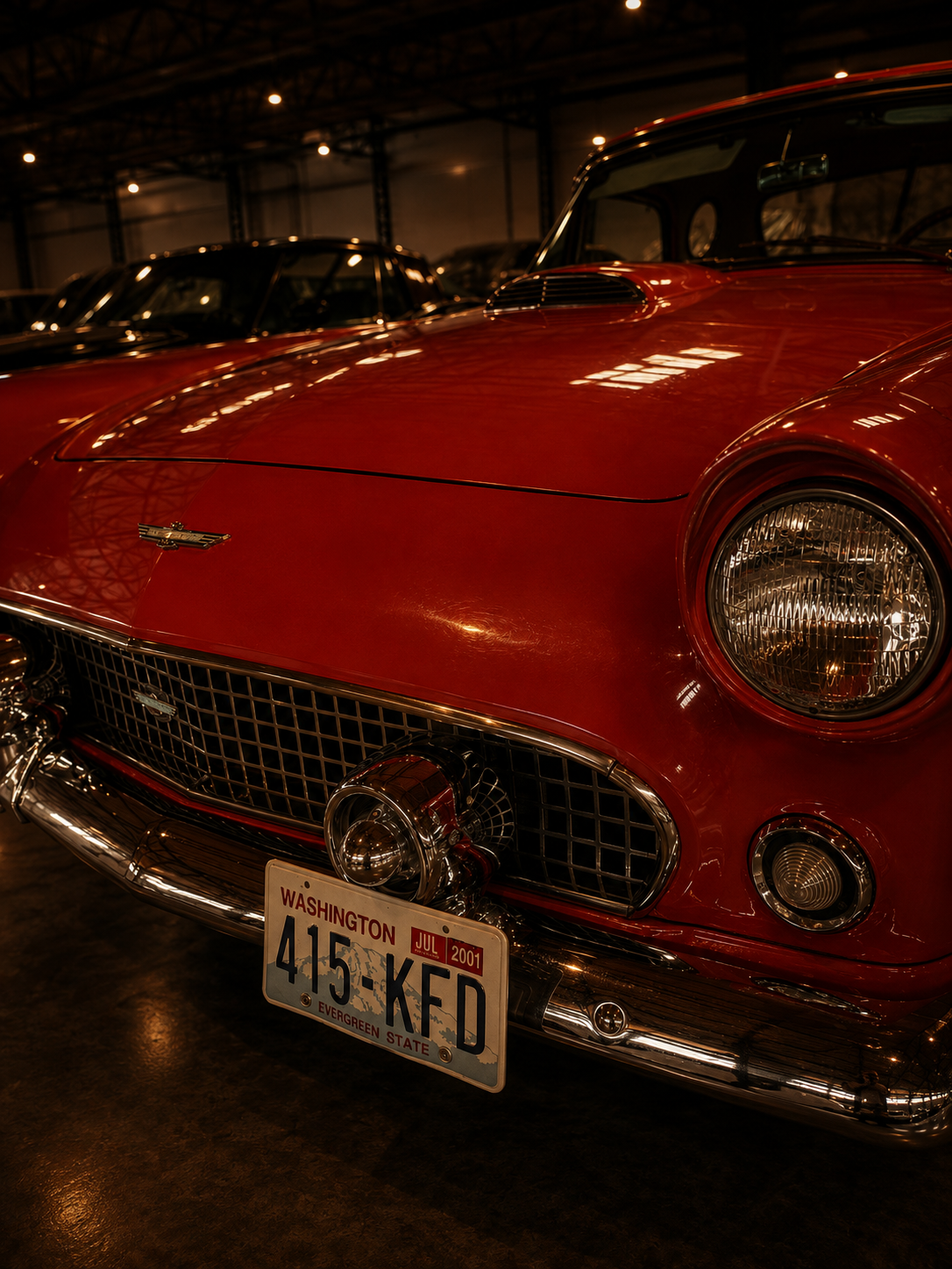 Ford Thunderbird 1955: O Pássaro que Redefiniu o Luxo Americano - Detalhe 2